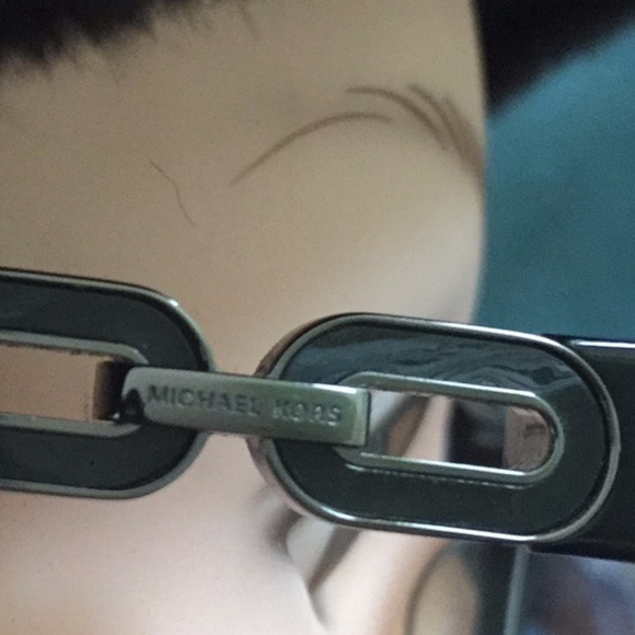 Michael Kors Prescription Glasses ( Frame Only ) - Picture 4 of 8